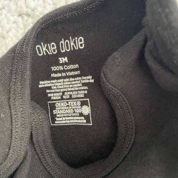 Bundle of Bodysuits - Picture 7 of 9